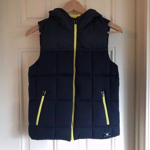 Boys' puffer vest